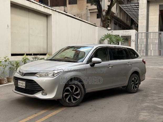 Toyota Axio 1.5 G 2WD 2016 Silver