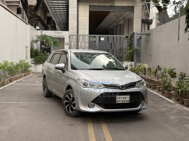Toyota Axio 1.5 G 2WD 2016 Silver