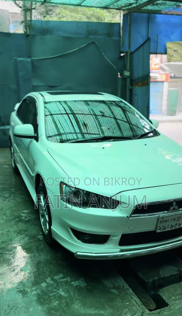 Mitsubishi Lancer 2010 Pearl