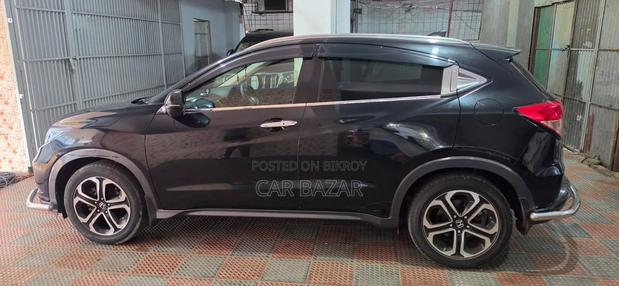 Honda Vezel 1.5 2WD 2015 Black