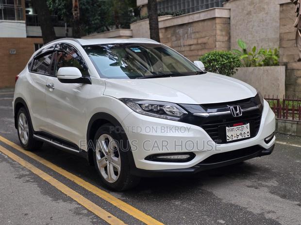 Honda Vezel 1.5 2WD 2014 Pearl