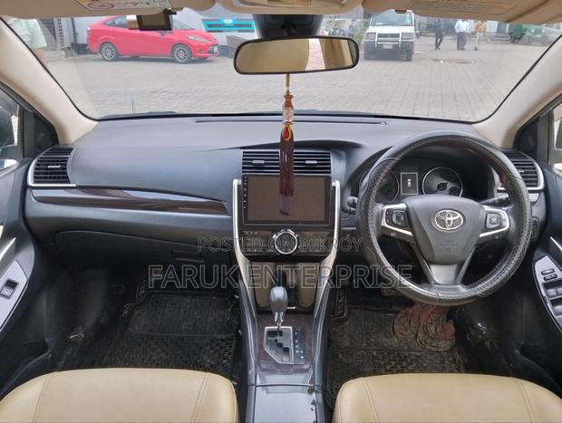 Toyota Axio 2016 Silver
