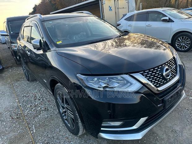 Nissan X-Trail 2.0 Hybrid AWD 2019 Black