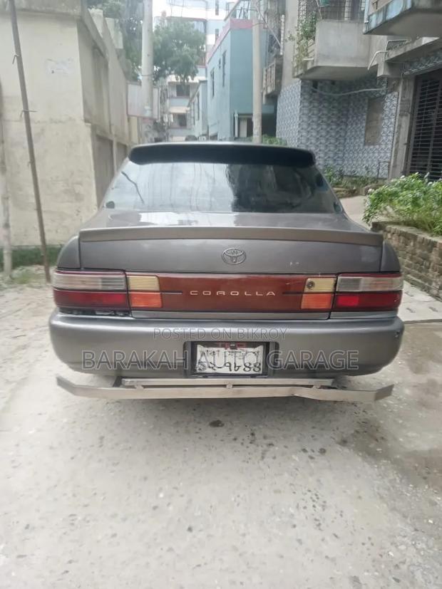 Toyota Corolla 1995 Gray