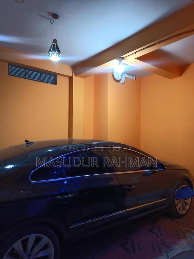 Volkswagen Passat 2010 Black