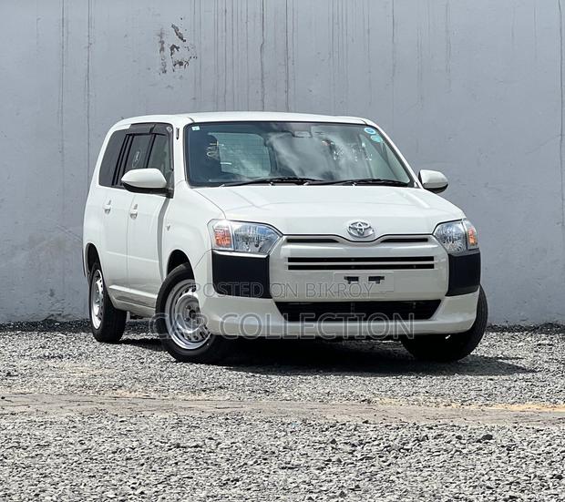 Toyota Probox 1.5 F 2WD 2021 White