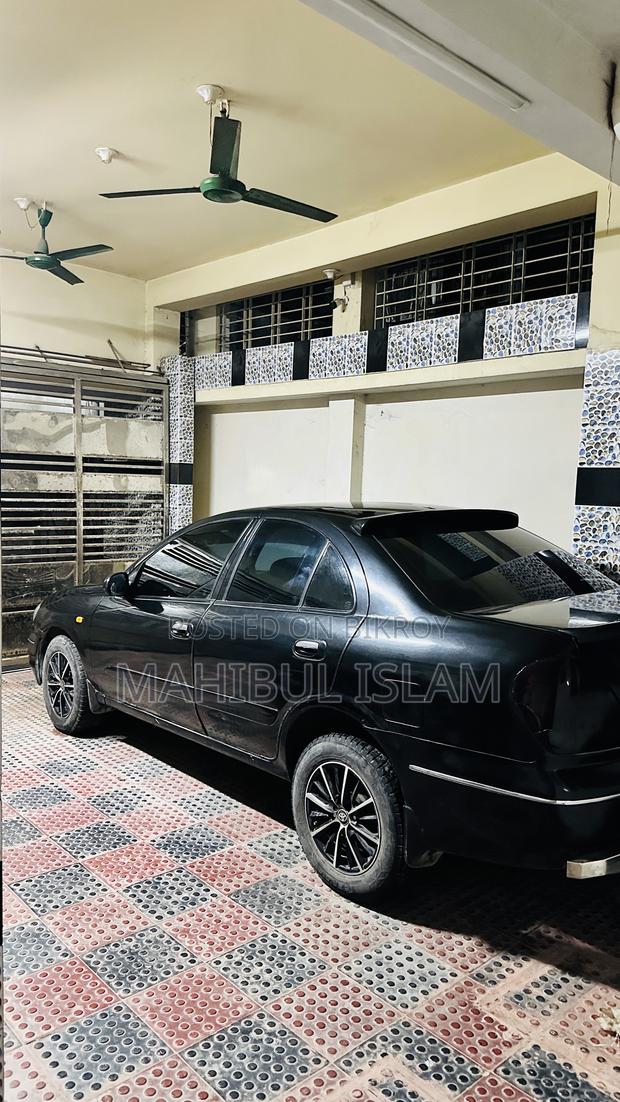 Nissan Sunny B15 Sedan 1.5 2004 Black