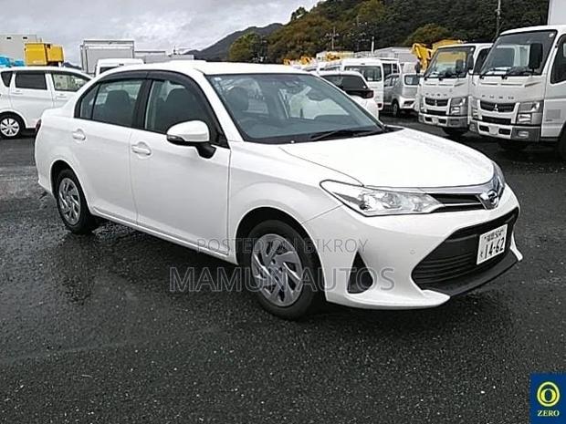 Toyota Axio 2021 White