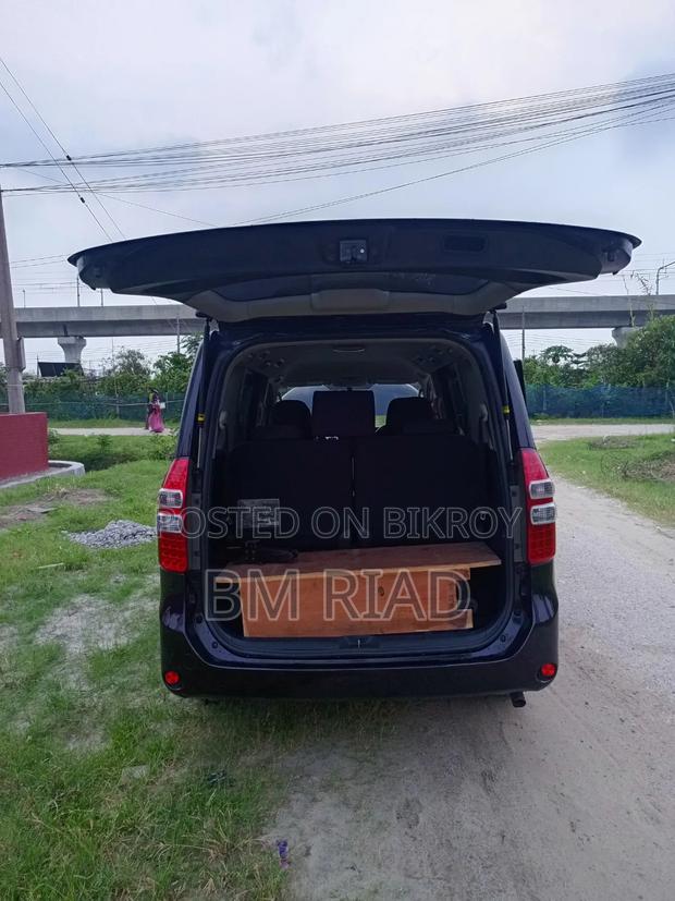 Toyota Noah 2013 Maroon