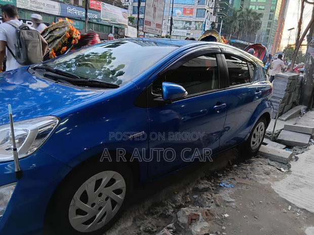 Toyota Aqua 2016 Blue