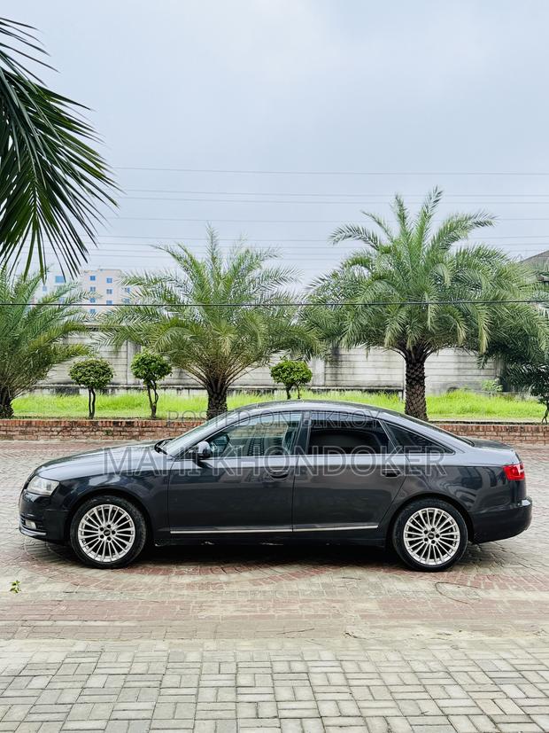 Audi A6 2010 Gray