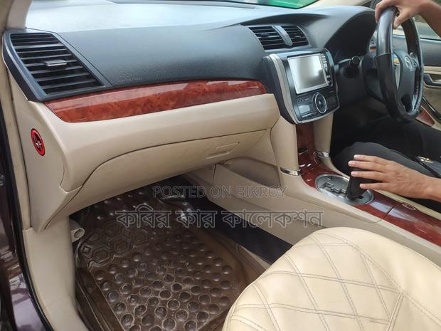 Toyota Premio 2014 Maroon