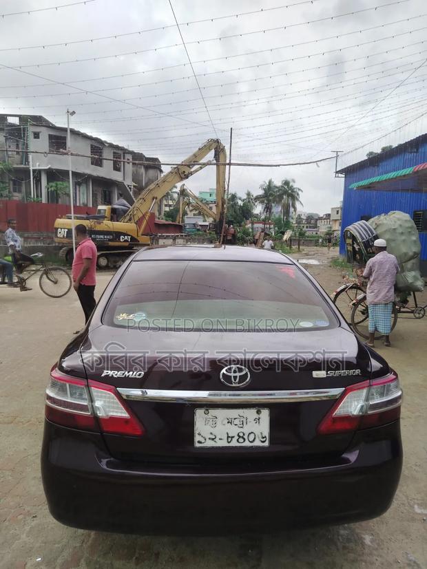 Toyota Premio 2012 Maroon