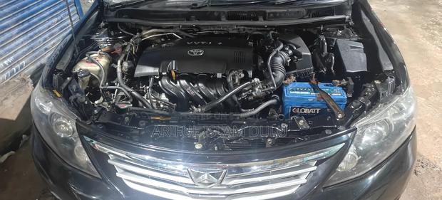Toyota Allion 2011 Black