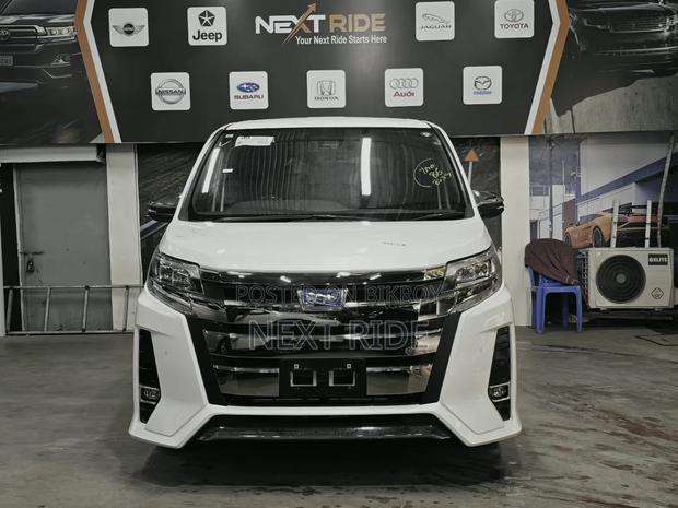 Toyota Noah 1.8 FWD Hybrid (7 Seater) 2021 Pearl