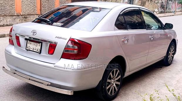 Toyota Premio 2005 Silver