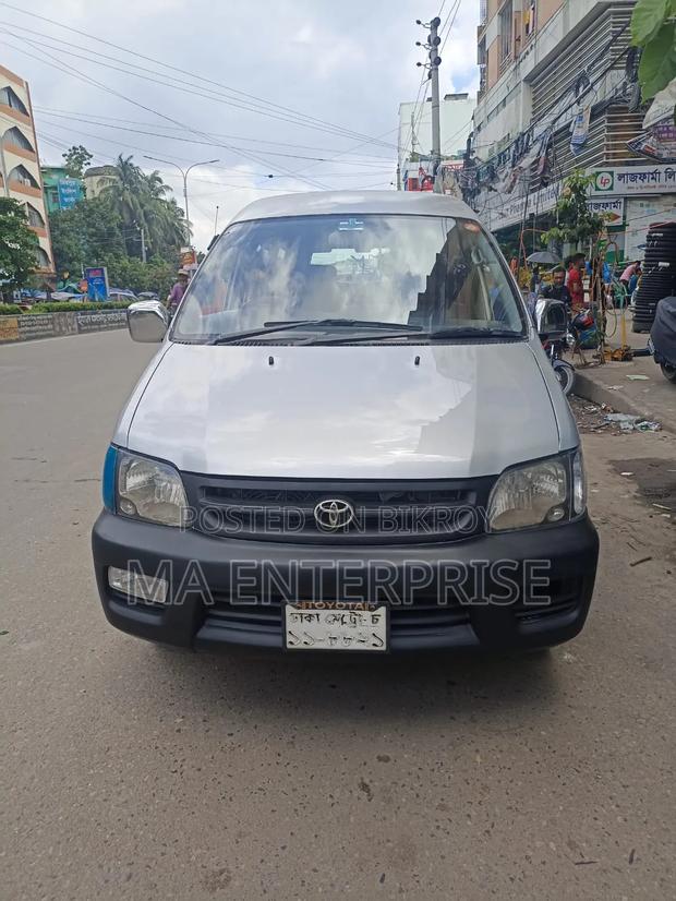 Toyota Noah 2008 Silver