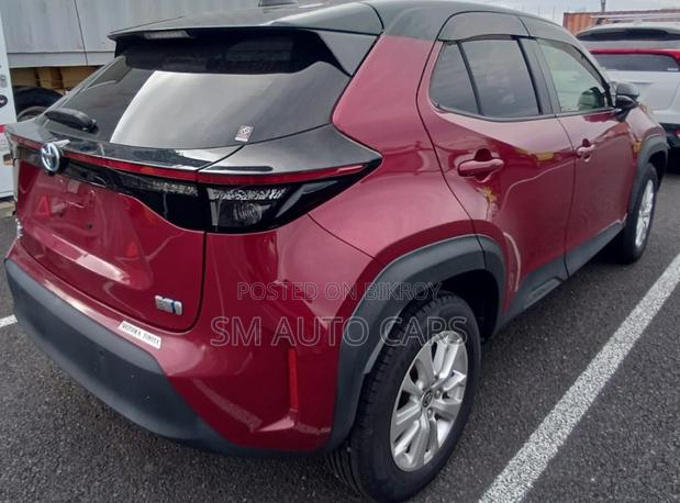 Toyota Yaris Cross 2021 Red