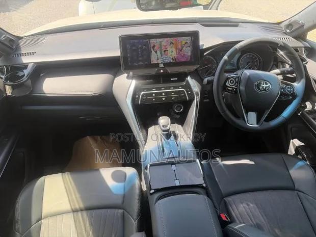 Toyota Harrier 2021 Pearl