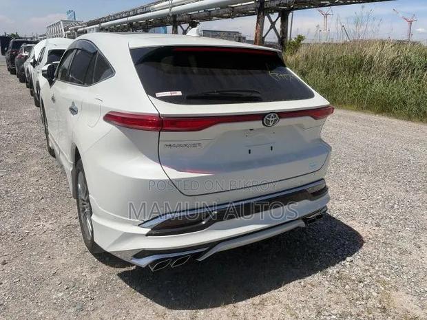 Toyota Harrier 2021 Pearl