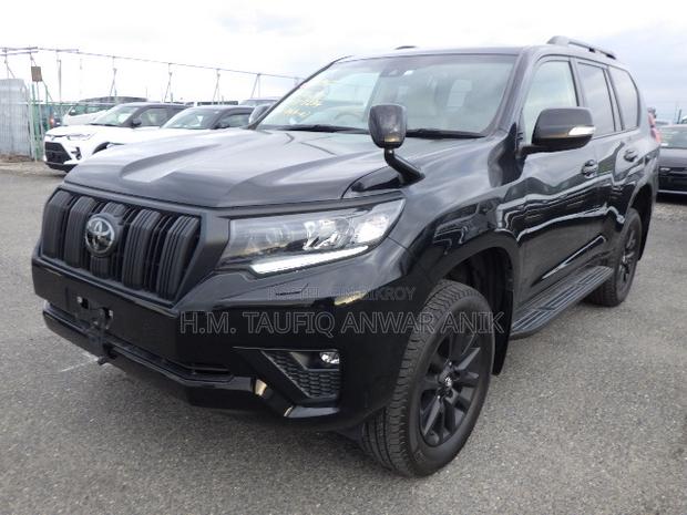 Toyota Land Cruiser Prado 2.7 2023 Black