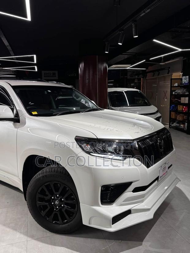 Toyota Land Cruiser Prado 4.0 Petrol TX-L 2022 White