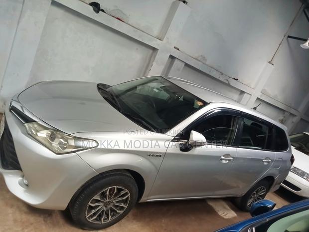 Toyota Axio 2017 Silver