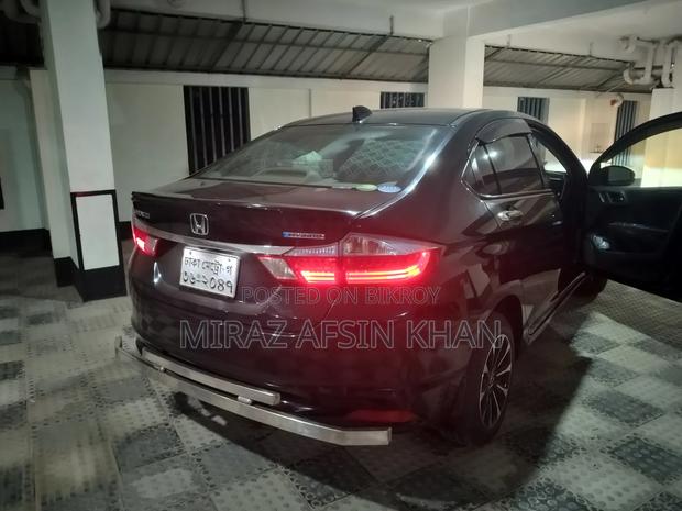 Honda Grace 2016 Black