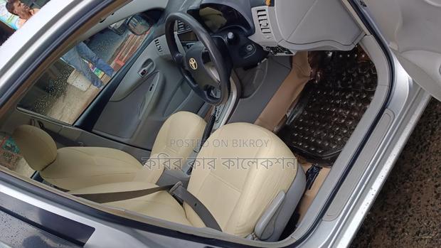Toyota Axio 2009 Silver