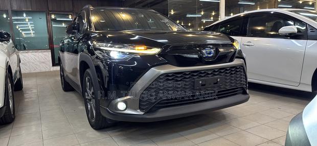 Toyota Corolla Cross 1.8 Hybrid AWD 2022 Black