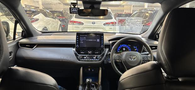 Toyota Corolla Cross 1.8 Hybrid AWD 2022 Black