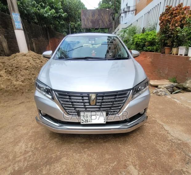 Toyota Premio 1.5 FWD 2017 Silver