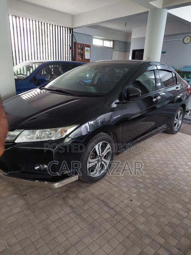 Honda Grace 1.5 Hybrid FWD 2015 Black