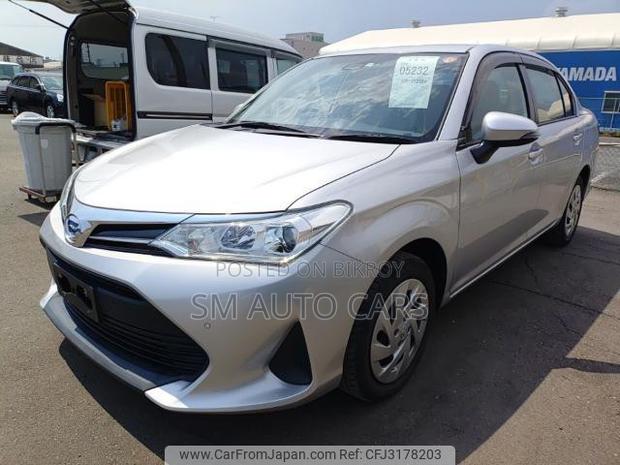 Toyota Axio 2021 Silver