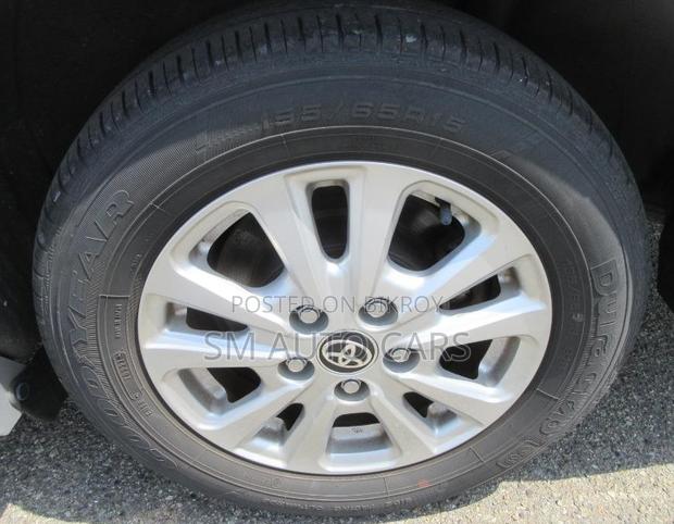 Toyota Noah 1.8 FWD Hybrid (7 Seater) 2021 Silver