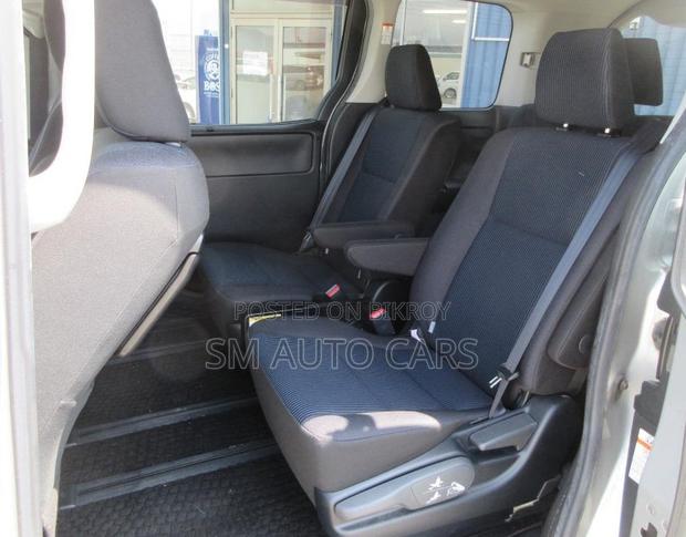 Toyota Noah 1.8 FWD Hybrid (7 Seater) 2021 Silver