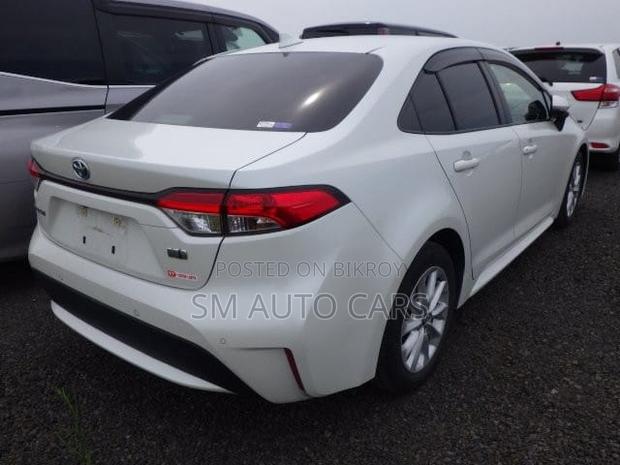 Toyota Corolla 2021 Pearl