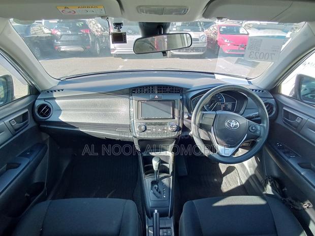 Toyota Axio 2021 Silver