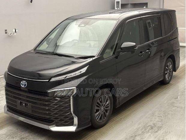 Toyota Voxy 2023 Black