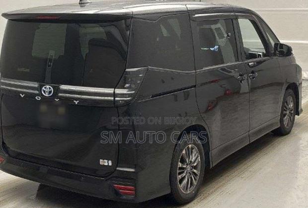 Toyota Voxy 2023 Black