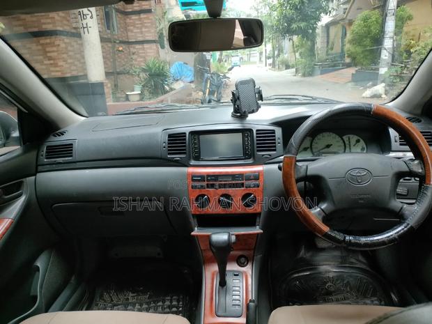 Toyota Corolla 2005 White