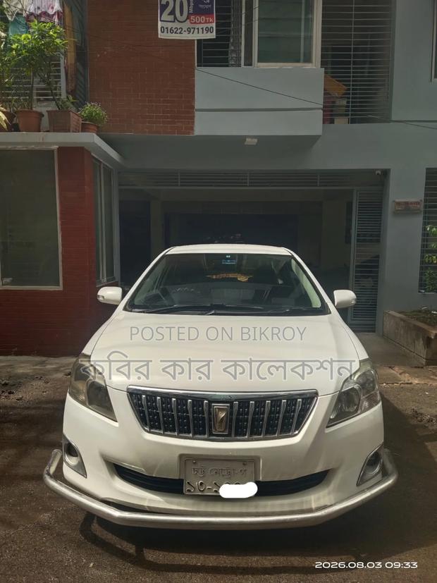 Toyota Premio 2012 Pearl