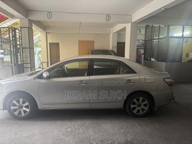 Toyota Premio 2013 Silver
