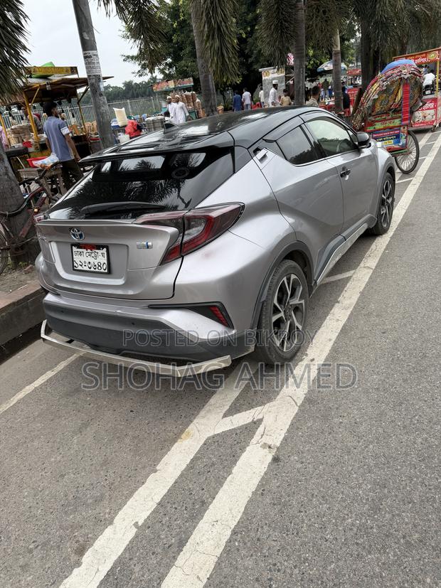 Toyota C-HR 2017 Gray