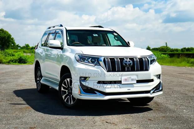 Toyota Land Cruiser Prado 2.7 2023 Pearl