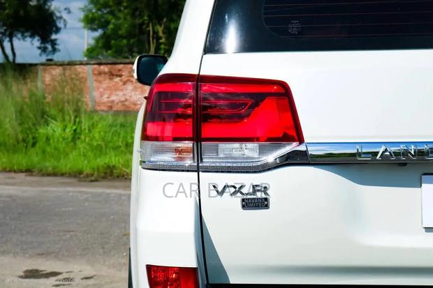 Toyota Land Cruiser 4.5 V8 VXR 2020 Pearl