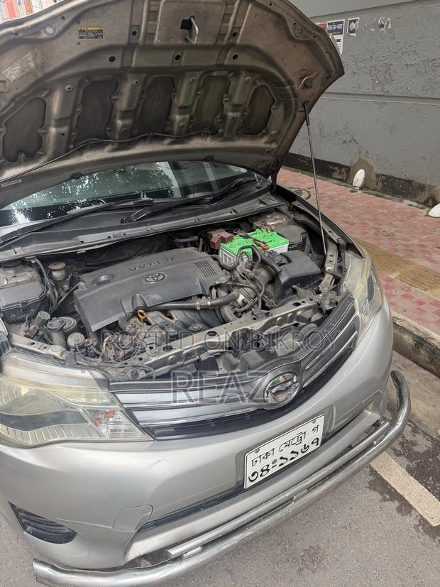 Toyota Axio 2013