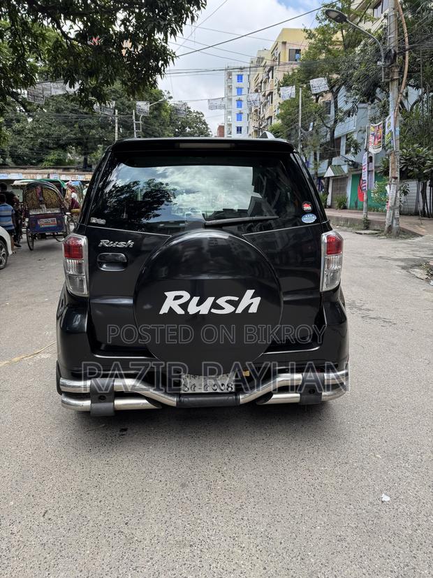 Toyota Rush 1.5 AWD 2011 Black