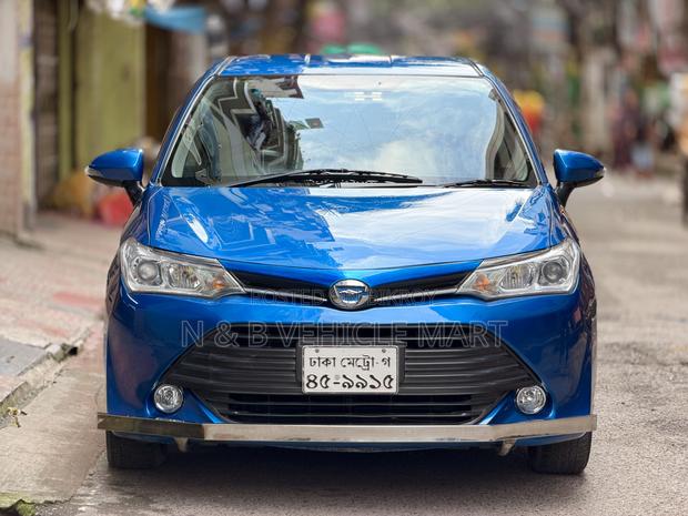Toyota Corolla Fielder 2016 Blue