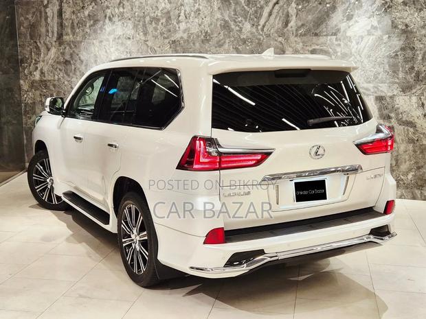Lexus LX 570 AWD 2019 Pearl